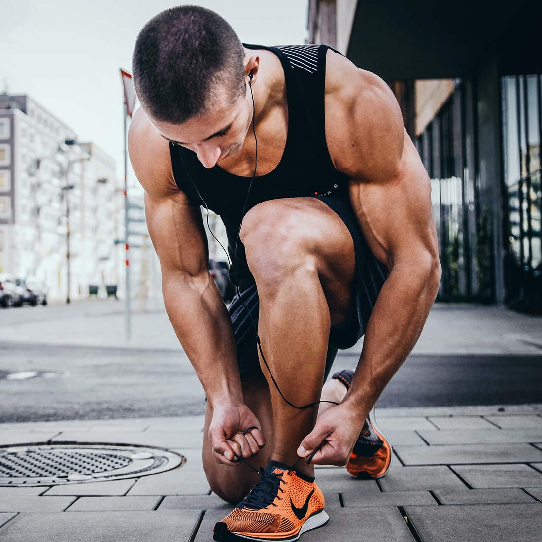 Working towards your goals with a month long plan made by professionals just for you